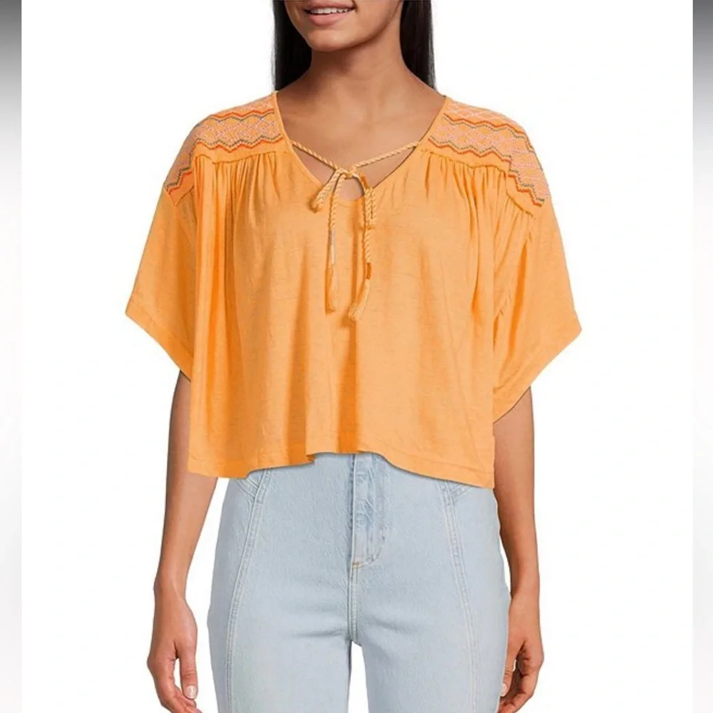 Free People Market Embroidery Trim Tassel Dolman Sleeve Tee, NWT, Size Medium